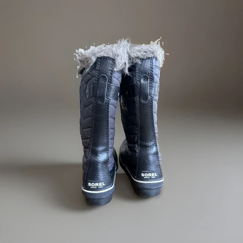 Sorel Tofino Snow Boot Womens Size 8 Black Quilted Fur Waterproof BARELY USE